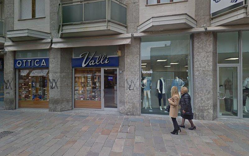 Dott.Ssa Patrizia Gusmeri Medico Oculista - Centro oculistico - Busto Arsizio