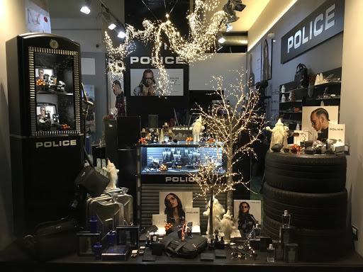 Optical store - Ottico - Milano