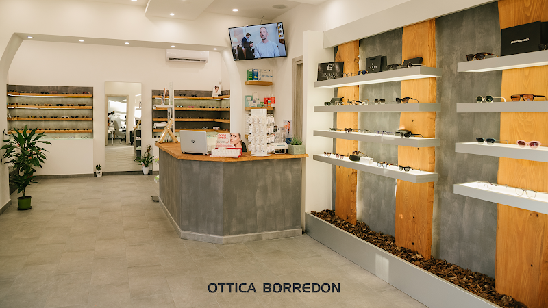 Ottica Borredon - Ottico - Monte di Procida