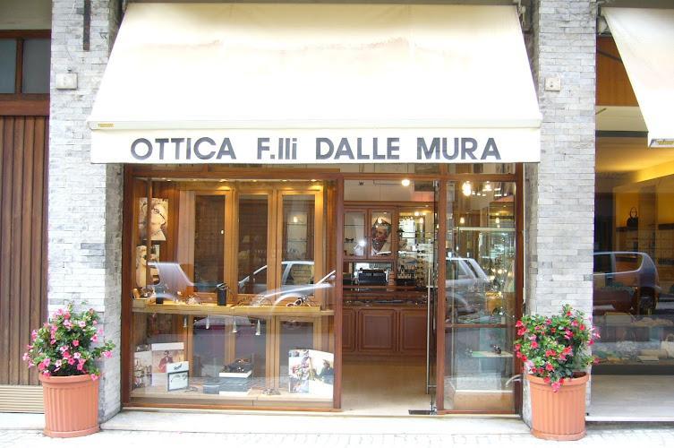 Ottica F.lli Dalle Mura - Ottico - Carrara