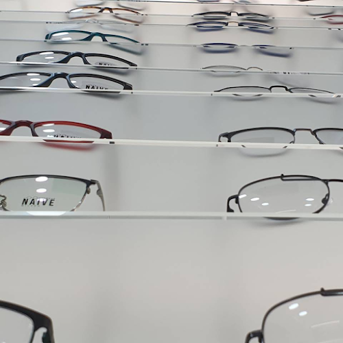 Ottica Naive Eyewear - Ottico - Genova