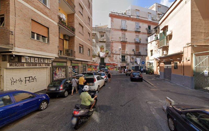 Venosa Dr. Alfredo - Centro oculistico - Napoli